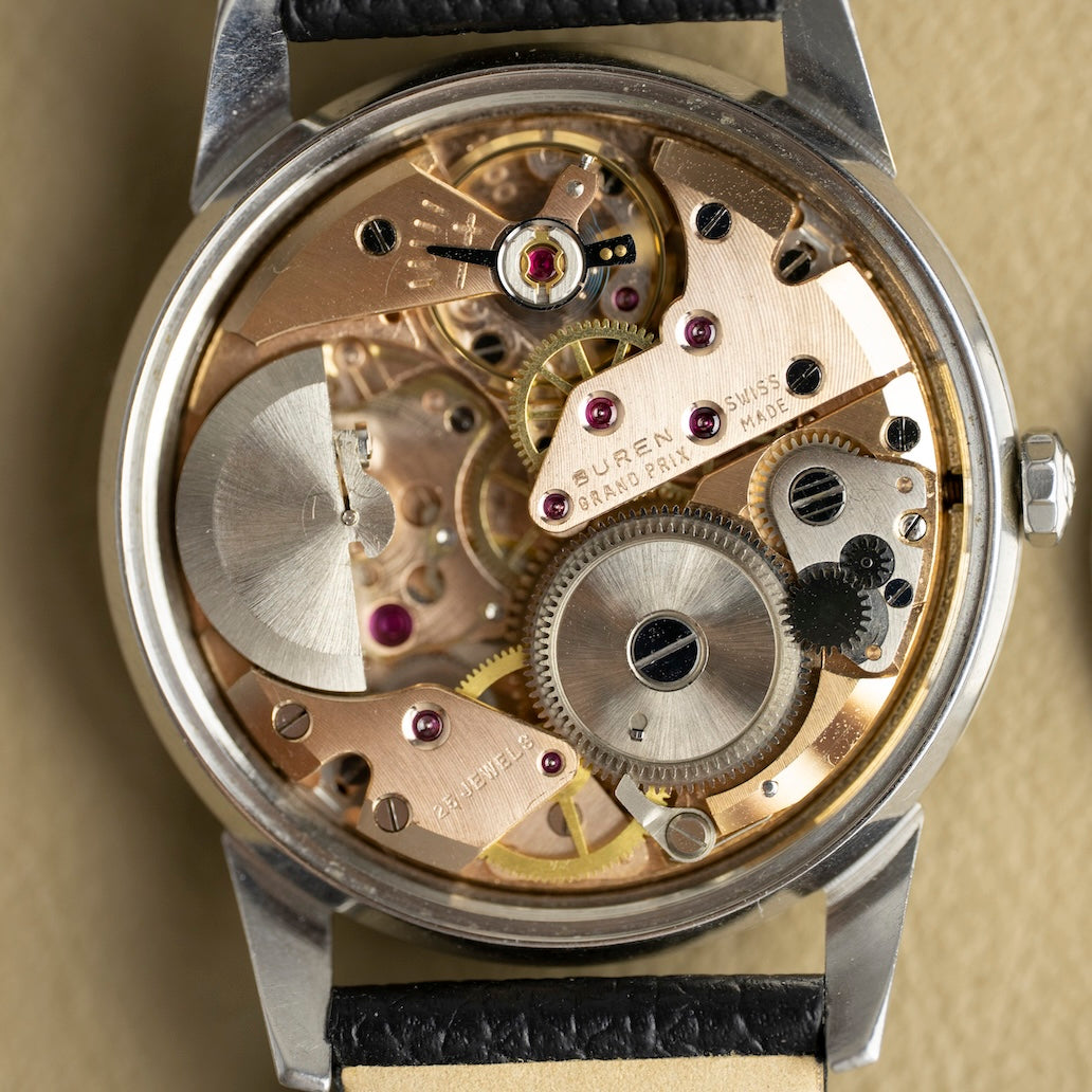 Montre vintage Buren Grand Prix Super Slender, calibre 1000, vue du mouvement