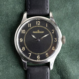 Mostrador preto granulado do Jaeger-LeCoultre E159, algarismos arábicos, relógio vintage