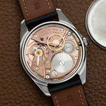 Mouvement Omega calibre 284 à remontage manuel de la Seamaster Ranchero, montre ancienne